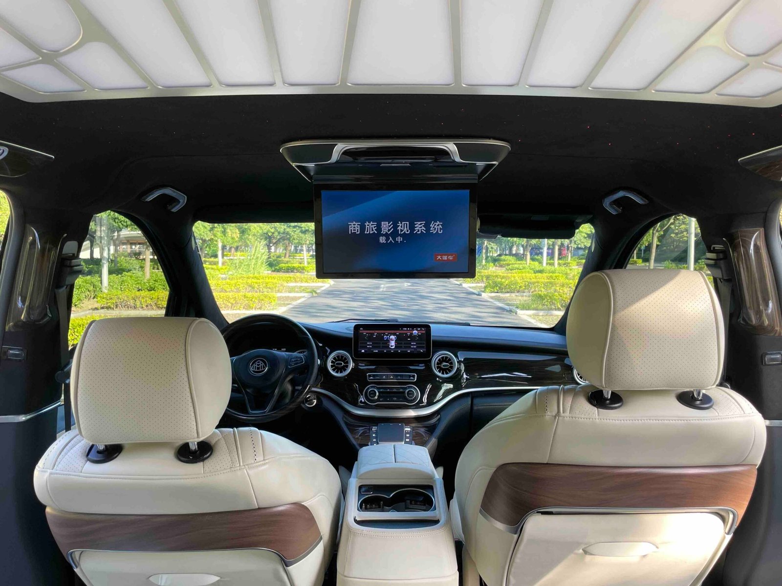 Mercedes‑Benz Vito 2020 2.0T Business Version 7‑Seater