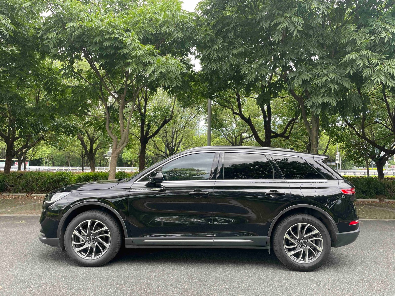 Lincoln Corsair 2020 2.0T Two‑Wheel