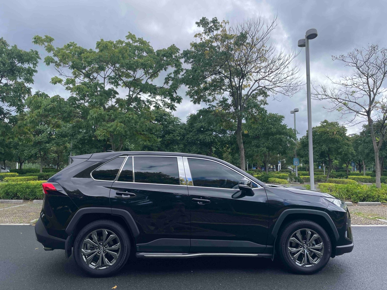 Toyota RAV4 2023 2.0L CVT 2‑WD Fashion Version