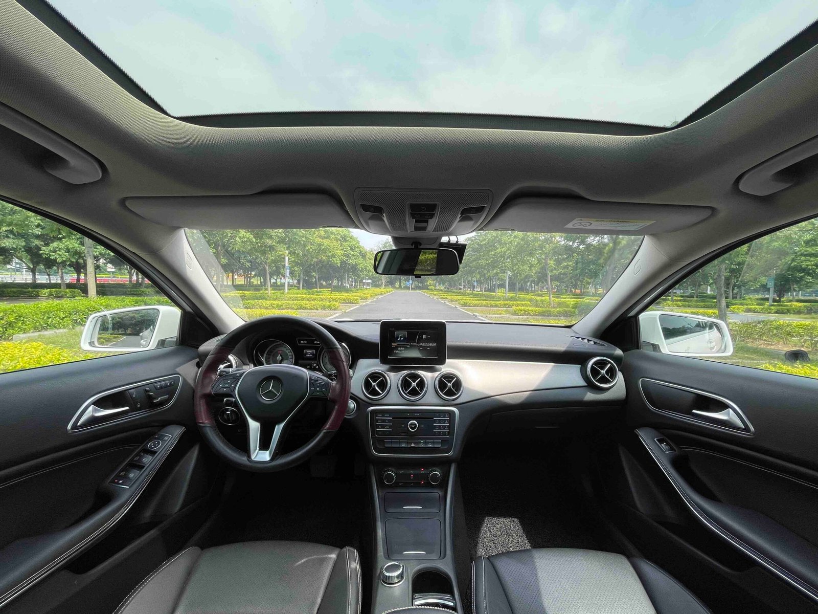 Mercedes-Benz GLA 200 2016 GLA 200 Fashion Version