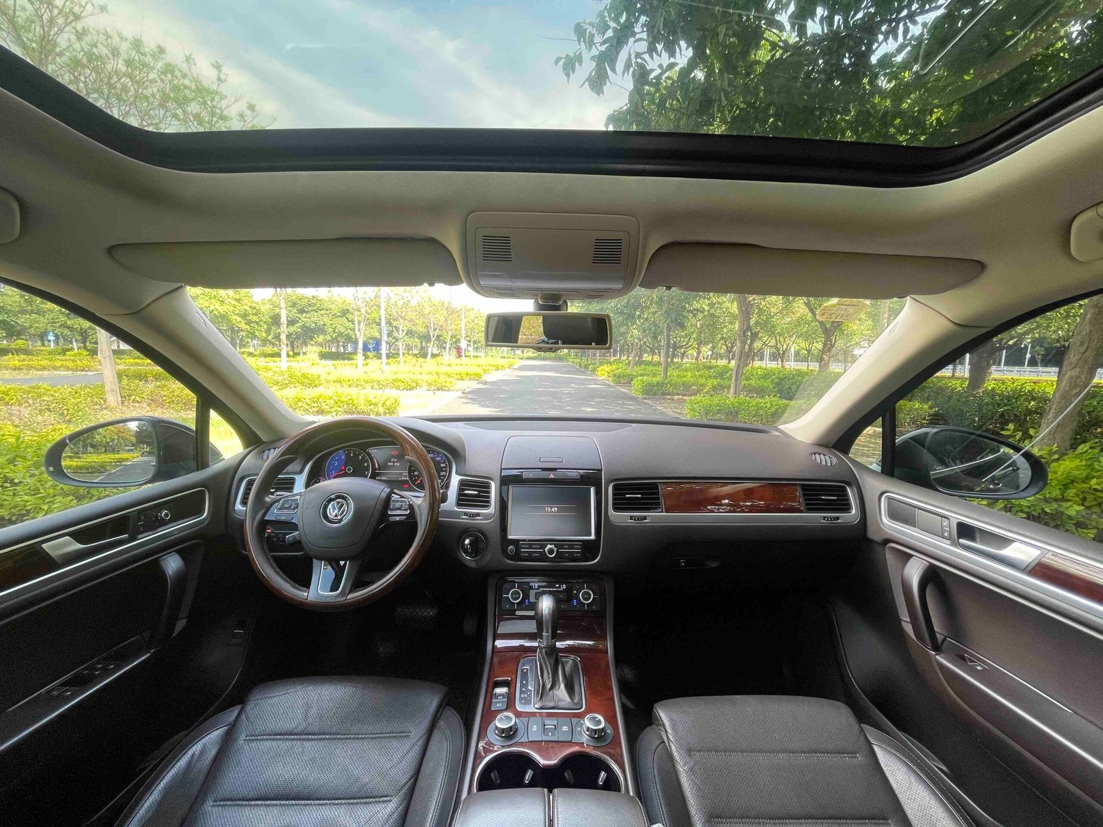Volkswagen Touareg 2015 3.0TSI Comfort Version