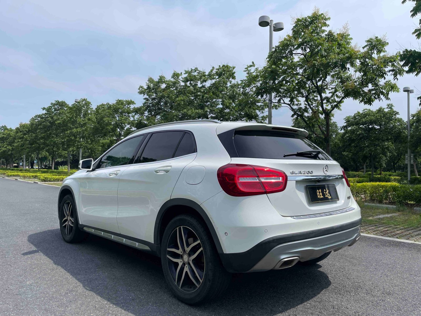 Mercedes-Benz GLA 200 2016 GLA 200 Fashion Version