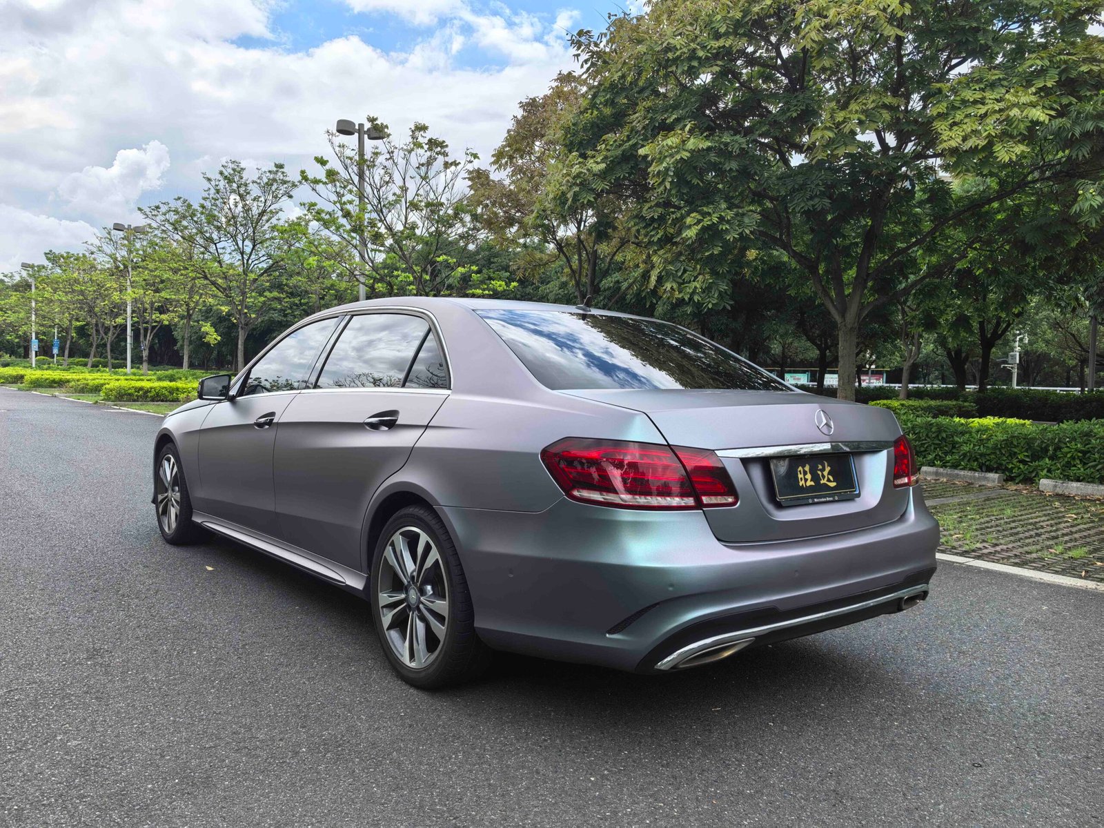 Mercedes-Benz E260L 2015 Revised E260L Sport Version