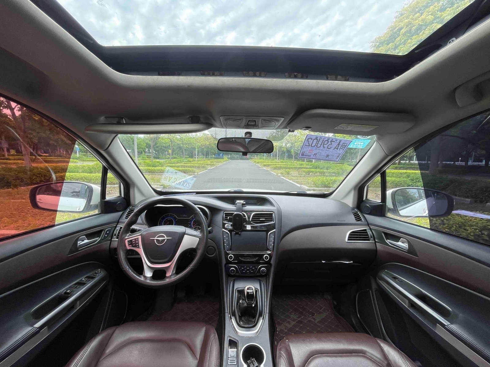 Haima V70 2016 2.0L Manual Comfort Version,6-seater