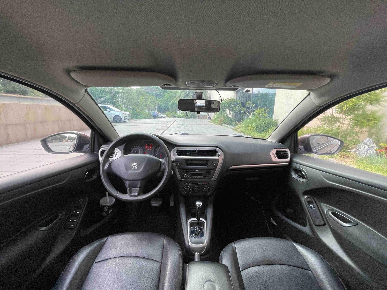 Dongfeng Peugeot 301 2014 1.6L Automatic Comfort Version