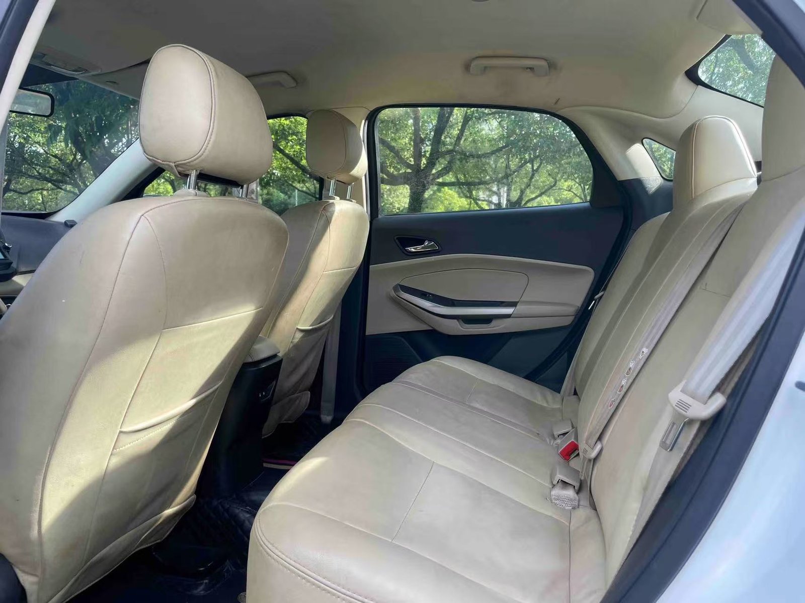 Ford Escort 2015 1.5L Automatic Comfort Version