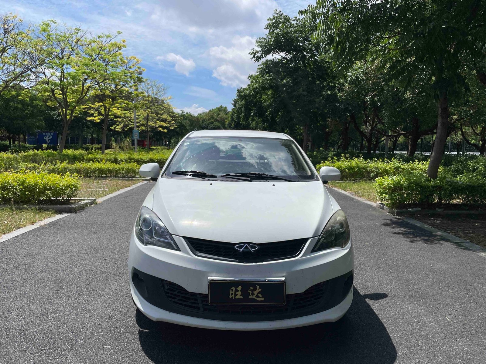 -Chery Fengyun 2 2013 Model Hatchback 1.5L Automatic (AT) Ruiyi Edition