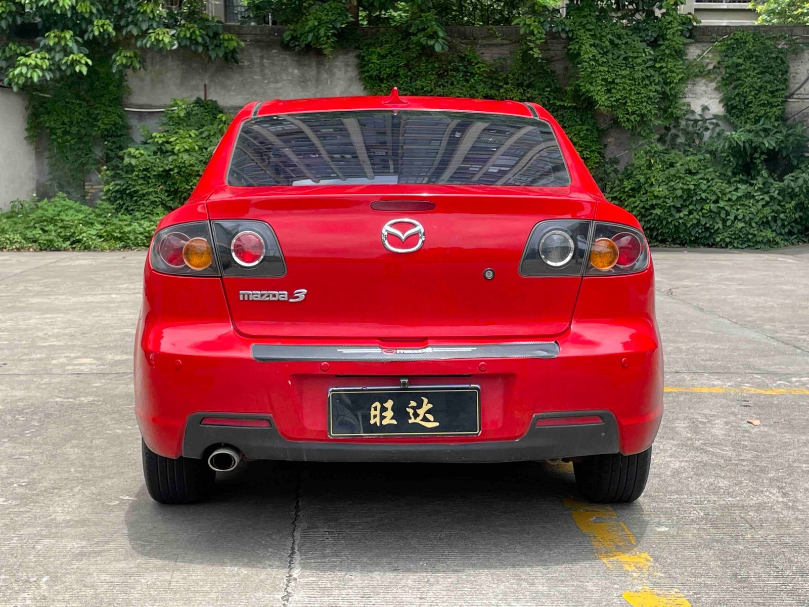 -Mazda 3 2010 Model 1.6L Automatic Classic Fashion Edition