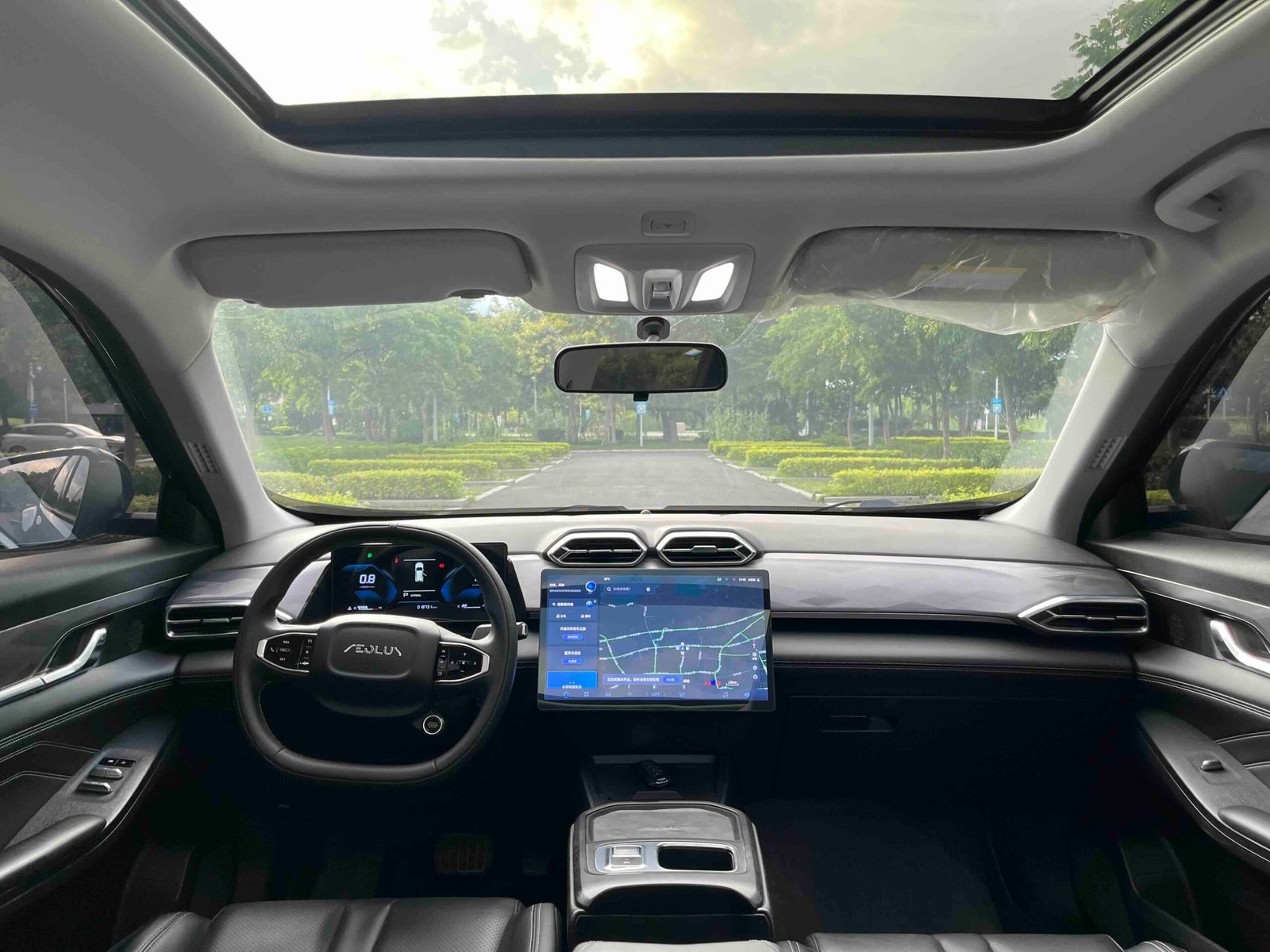 -Dongfeng Fengshen Haohan 2025 Model 1.5T Jinshang Edition (Sunroof Version)